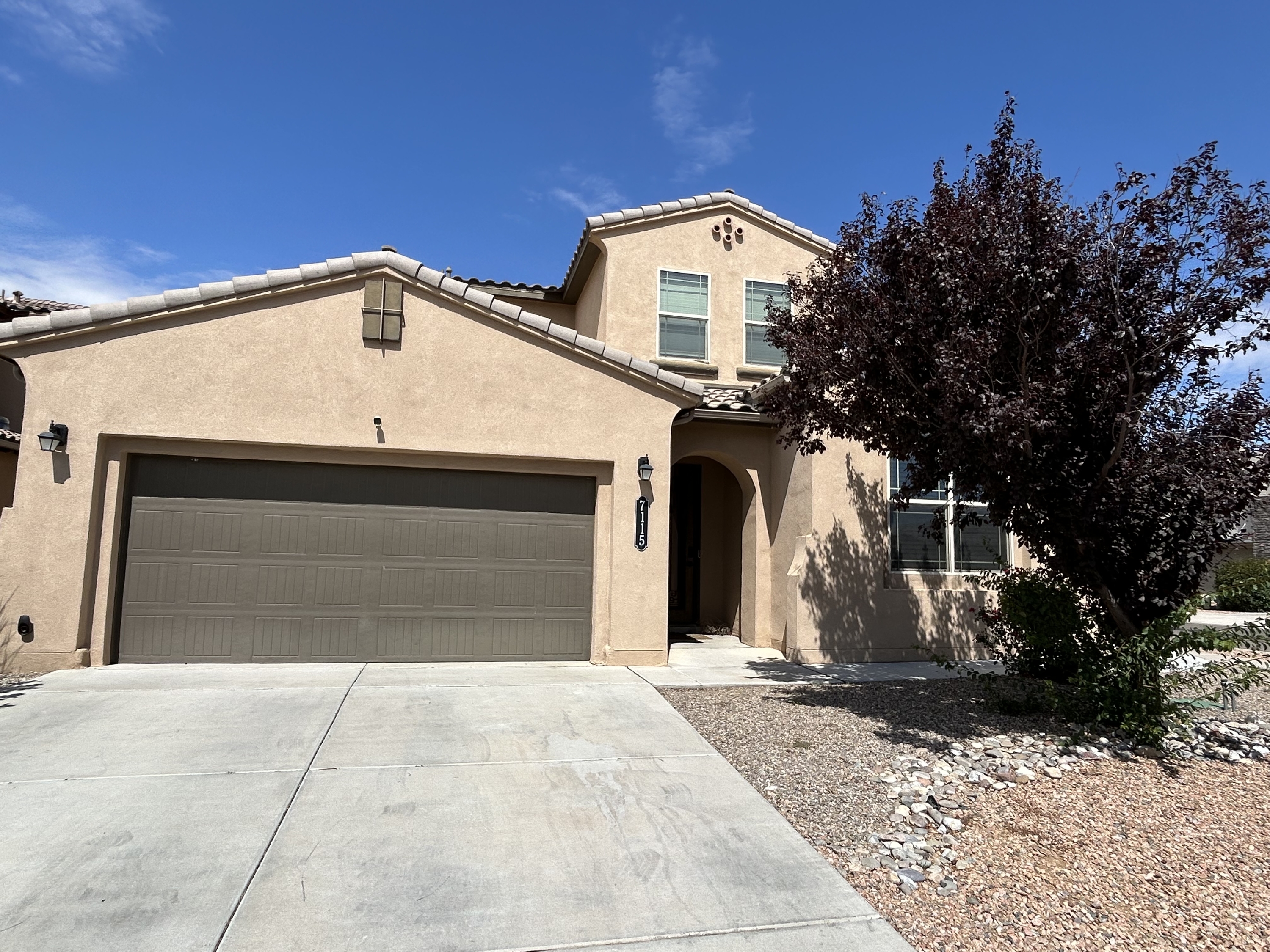 7115 Vista Terraza Drive Northwest